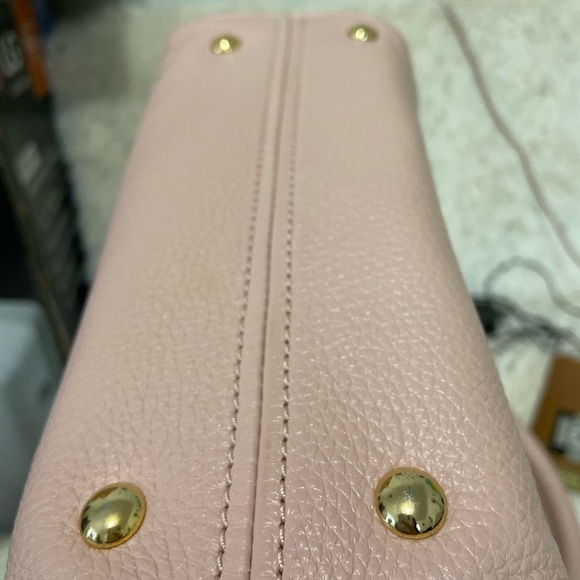 xx SOLD xx Michael Kors Satchel - Picture 5 of 6